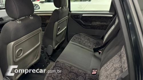 Meriva 1.8/ CD 1.8 MPFI 8V 102cv 5p