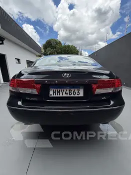 AZERA 3.3 MPFI GLS Sedan V6 24V