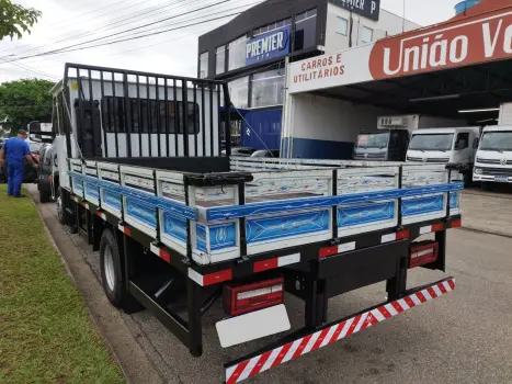 Delivery 6.170 (carroceria + Cabine Suplementar)