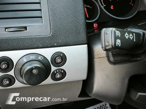 VECTRA 2.0 MPFI Elegance 8V 140cv