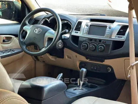 HILUX SW4 4X2SR