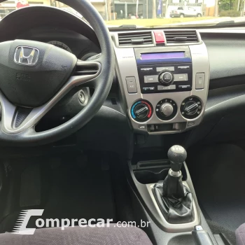 CITY Sedan LX 1.5 Flex 16V 4p Mec.