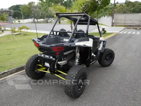 RZR XP 1000 EPS 4X4 (UTV)