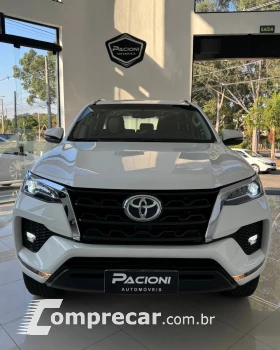 HILUX SW4 2.7 SRV 7 Lugares 4X2 16V