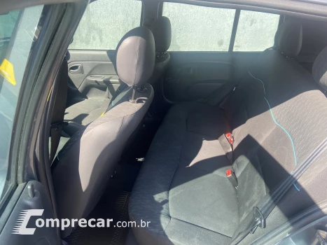 CLIO 1.0 Expression 8V