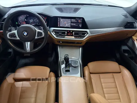320i 2.0 16V TURBO GASOLINA M SPORT AUTOMÁTICO