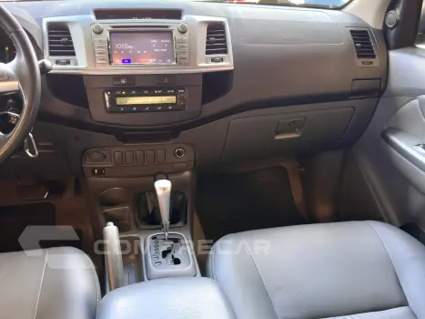 HILUX 3.0 SRV 4X4 CD 16V TURBO INTERCOOLER DIESEL 4P AUTOMÁT