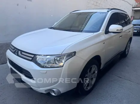 Mitsubishi OUTLANDER 3.0 GT 4X4 V6 24V 4 portas