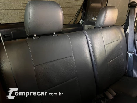 PAJERO TR4 2.0 4X4 16V 140CV FLEX 4P AUTOMÁTICO