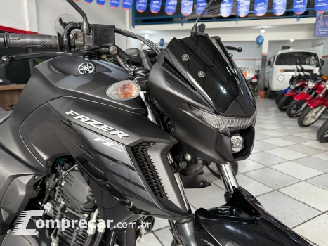 FZ25 ABS