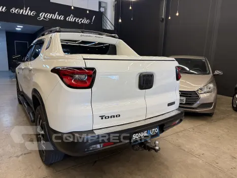TORO 2.0 16V Turbo Ultra 4WD