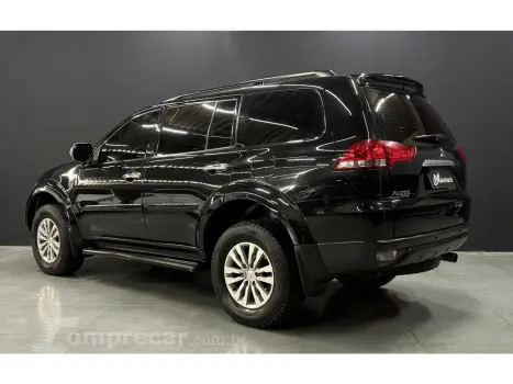 PAJERO 3.2 HPE 4X4 7 LUGARES 16V TURBO INTERCOOLER DIESEL 4P