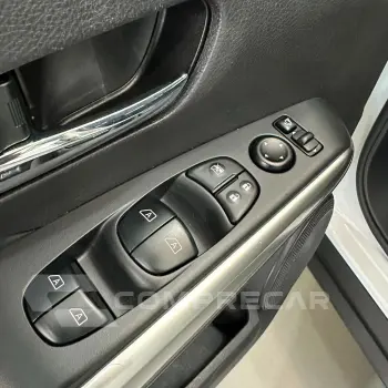 KICKS Exclusive 1.6 16V Flex Aut.