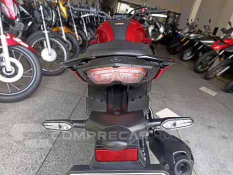 FZ25 250 FAZER CONNECTED