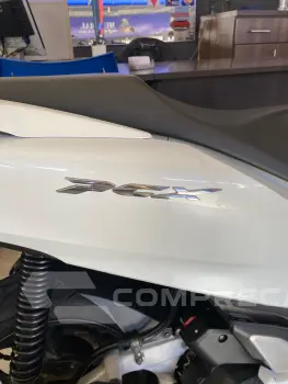PCX 160 DLX ABS