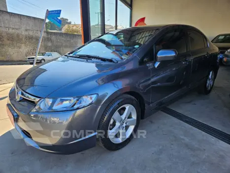 Honda Civic Sedan LXS 1.8/1.8 Flex 16V Aut. 4p 4 portas