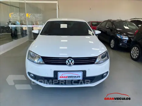 JETTA 2.0 COMFORTLINE FLEX 4P TIPTRONIC
