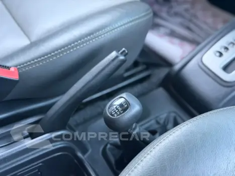 PAJERO TR4 2.0 4X2 16V GASOLINA 4P AUTOMÁTICO