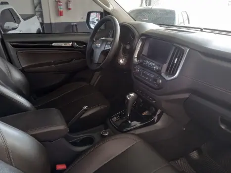 S10 2.8 16V Turbo High Country CD 4X4