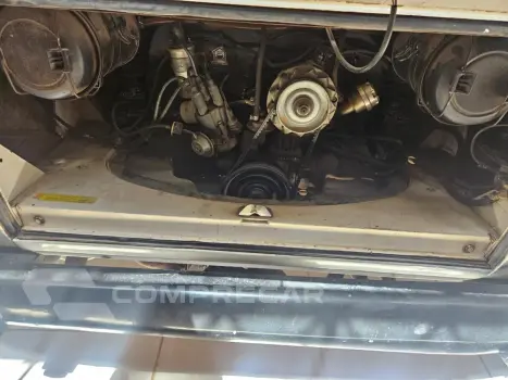 KOMBI 1.6 MI STD Lotação 8V