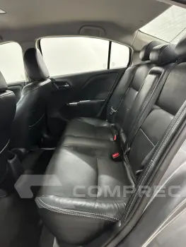 CITY Sedan EX 1.5 Flex 16V 4p Aut.