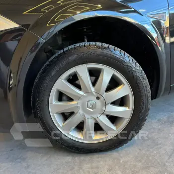 MEGANE 1.6 Expression Grand Tour 16V