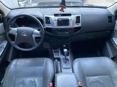 Hilux Caminhonete 2.7 16V 4P SRV FLEX CABINE DUPLA AUTOMÁTIC