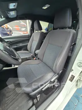 YARIS XL Live 1.3 Flex 16V 5p Aut.