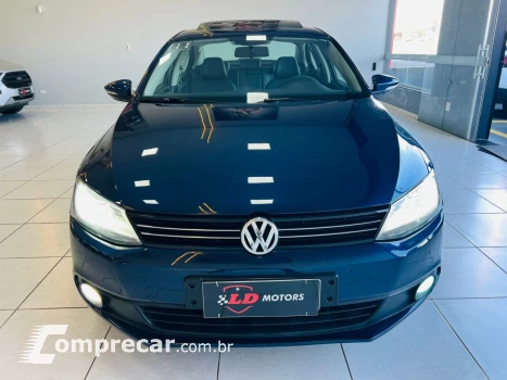JETTA 2.0 COMFORTLINE 120CV FLEX 4P TIPTRONIC