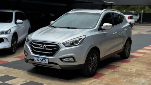 Hyundai ix35 GL 2.0 16V 2WD Flex Aut. 4 portas