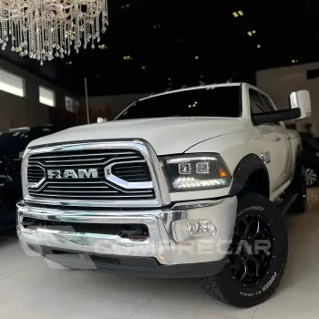 RAM 2500 6.7 Laramie 4X4 CD I6 Turbo 4 portas