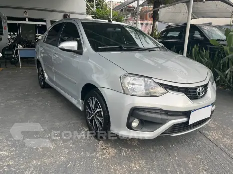 Toyota ETIOS SEDAN PLATINUM 4 portas