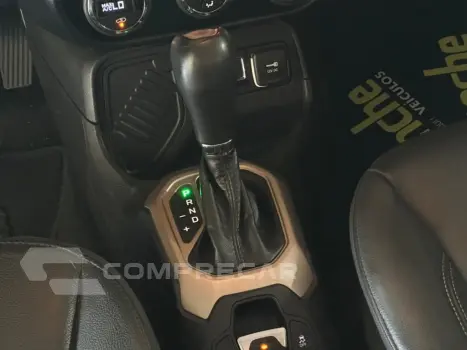 RENEGADE 1.8 16V FLEX LONGITUDE 4P AUTOMÁTICO