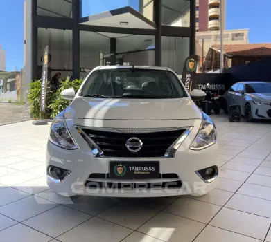 VERSA SL 1.6 16V FlexStart 4p Aut.