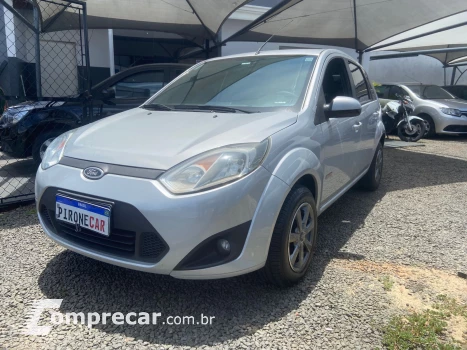 FORD FIESTA 1.6 Rocam Hatch 8V 4 portas