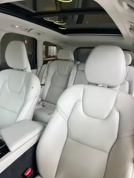 XC60 2.0 T8 Recharge Inscription Expression AWD Geartronic