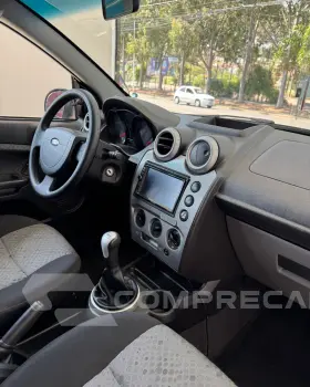 FIESTA 1.6 MPI Hatch 8V