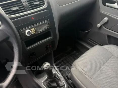 FOX - 1.0 MI 8V 4P MANUAL