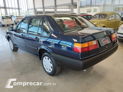 Volkswagen SANTANA 1.8 CLI 8V 4 portas