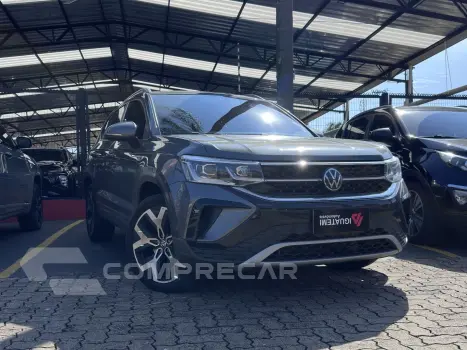Volkswagen TAOS 1.4 250 TSI TOTAL FLEX HIGHLINE AUTOMÁTICO 4 portas