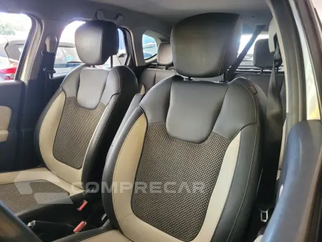 CAPTUR Intense 2.0 16V Flex 5p Aut.