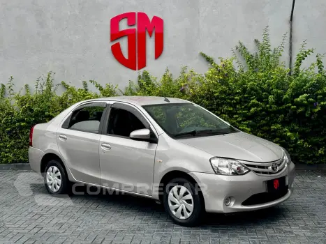 ETIOS 1.5 XS Sedan 16V