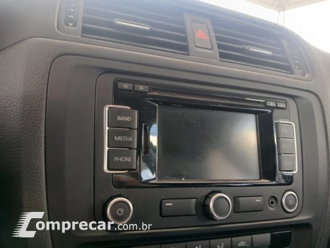 JETTA - 2.0 COMFORTLINE 4P TIPTRONIC