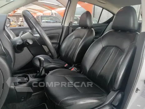 VERSA 1.6 16V Unique