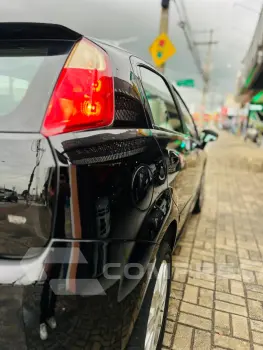 PUNTO 1.6 Essence 16V