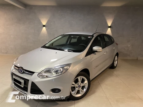 FORD FOCUS 1.6 S Hatch 16V 4 portas