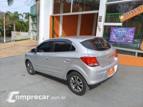 Onix Hatch 1.4 4P FLEX LTZ