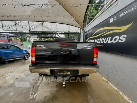 HILUX 2.4 4X4 8V