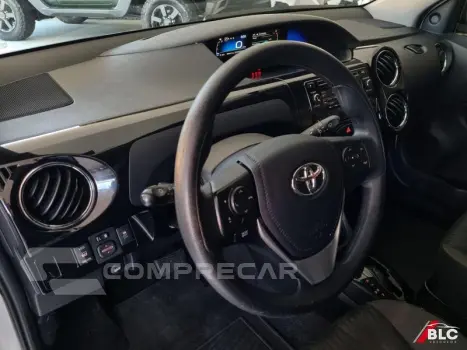ETIOS HB XPLUS AT