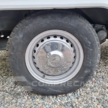 Kombi 1.6 STD 9 LUGARES